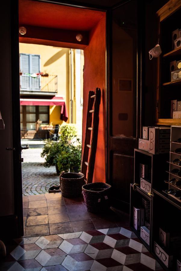 Boutique Hotel Al Palazzo Rosso Neive Exterior photo