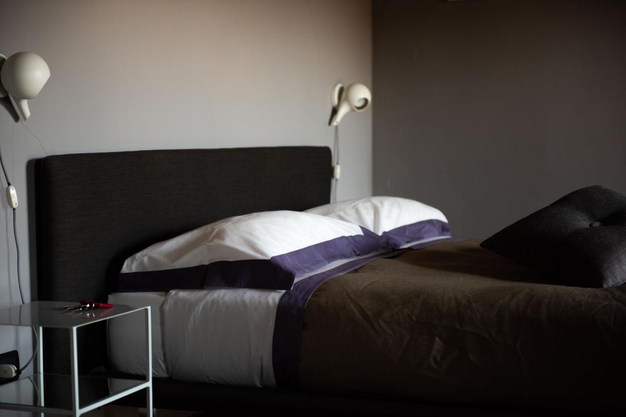 Boutique Hotel Al Palazzo Rosso Neive Exterior photo
